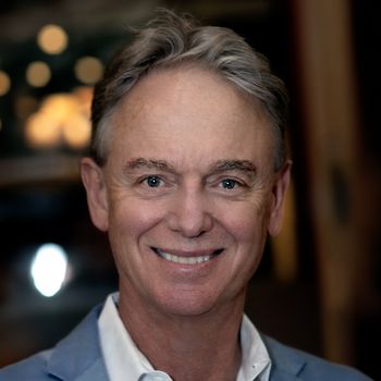 Portrait of David Barker, Qualifying Broker